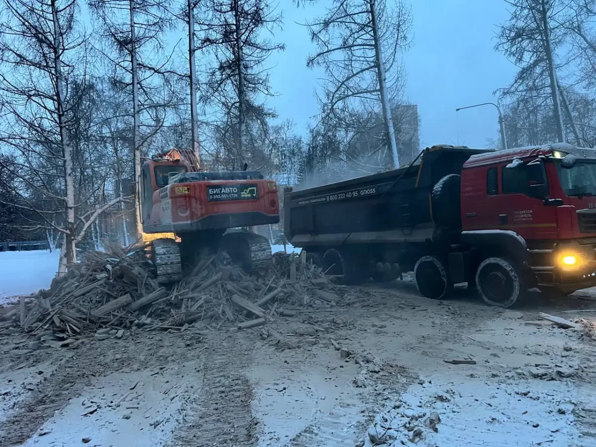 Вывоз мусора контейнерами — услуга — Москва и МО — Спецустройство